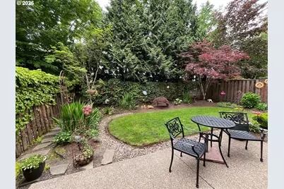 7798 SW Alder St, Portland, OR 97224 - Photo 43