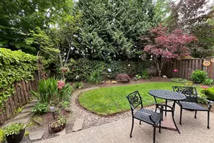 7798 SW Alder St, Portland, OR 97224 - Photo 43