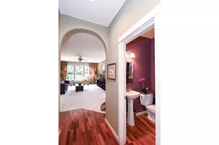 7798 SW Alder St, Portland, OR 97224 - Photo 5