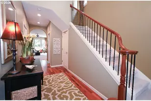 7798 SW Alder St, Portland, OR 97224 - Photo 3