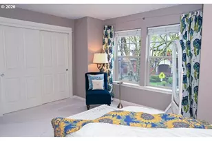 7798 SW Alder St, Portland, OR 97224 - Photo 21