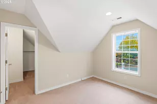 8722 NW Benson St, Portland, OR 97229 - Photo 27