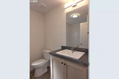 16251 SE 84th Ave, Milwaukie, OR 97267 - Photo 17