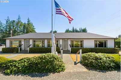 2707 Broadway, North Bend, OR 97459 - Photo 1