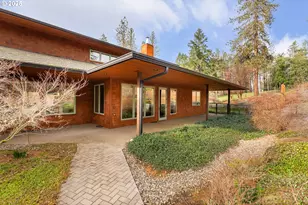 509 Jasmine Wy, Roseburg, OR 97471 - Photo 45