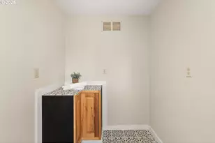 300 Lincoln Creek Rd, Centralia, WA 98531 - Photo 17