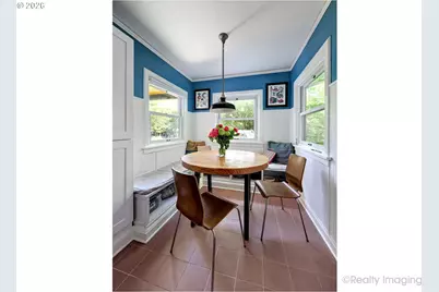 7523 SE Washington St, Portland, OR 97215 - Photo 11