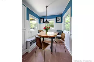 7523 SE Washington St, Portland, OR 97215 - Photo 11