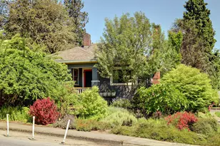 7523 SE Washington St, Portland, OR 97215 - Photo 3