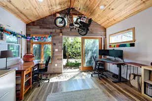 7523 SE Washington St, Portland, OR 97215 - Photo 33