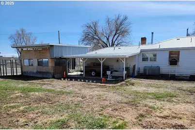 530 W A St, Burns, OR 97720 - Photo 21