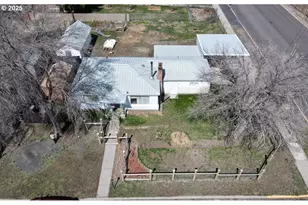 530 W A St, Burns, OR 97720 - Photo 17