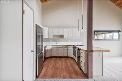 1310 River Rd #2, Longview, WA 98632 - Photo 7