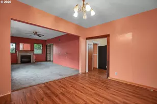 6433 NE Durham Ave, Portland, OR 97211 - Photo 11