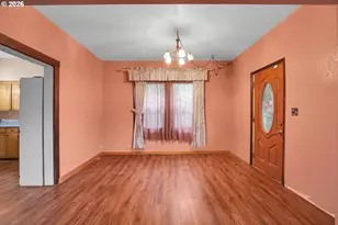 6433 NE Durham Ave, Portland, OR 97211 - Photo 13