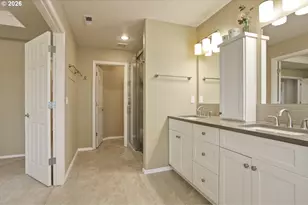 7185 SW Fallen Leaf St, Wilsonville, OR 97070 - Photo 33
