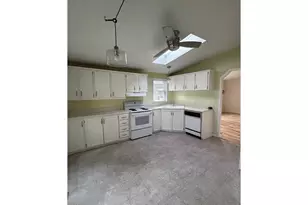 13451 SE Raymond St, Portland, OR 97236 - Photo 19