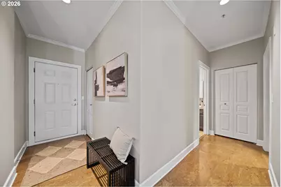 614 S Nevada St #B, Portland, OR 97219 - Photo 5