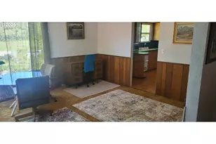 522 SE Hillside Dr, Roseburg, OR 97470 - Photo 15