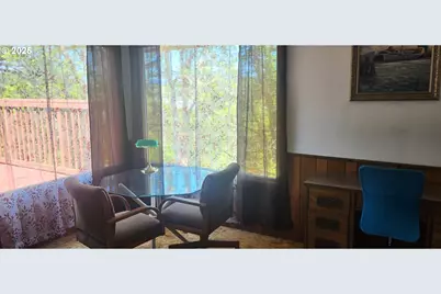 522 SE Hillside Dr, Roseburg, OR 97470 - Photo 13