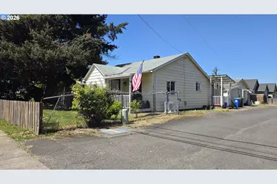 3801 Dove Ln, Eugene, OR 97402 - Photo 1