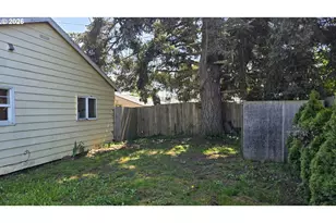 3801 Dove Ln, Eugene, OR 97402 - Photo 43