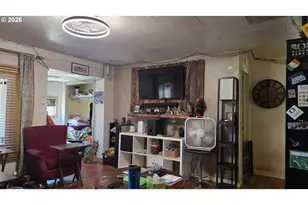 3801 Dove Ln, Eugene, OR 97402 - Photo 11