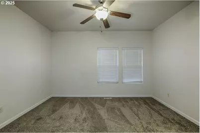 871 Mary Dr, Molalla, OR 97038 - Photo 17