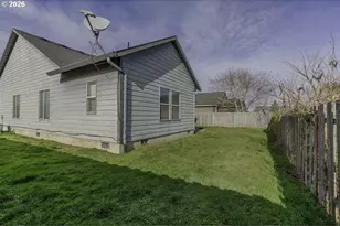 871 Mary Dr, Molalla, OR 97038 - Photo 29