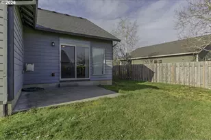 871 Mary Dr, Molalla, OR 97038 - Photo 25