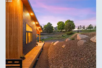 210 Pace Ave, Enterprise, OR 97828 - Photo 5