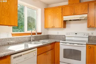 1104 SW Ivory Loop, Gresham, OR 97080 - Photo 15