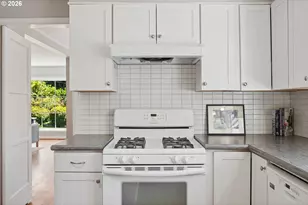 7250 SW Benz Park Dr, Portland, OR 97225 - Photo 13