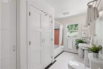7250 SW Benz Park Dr, Portland, OR 97225 - Photo 19