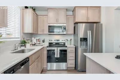 6195 SE 16th St, Gresham, OR 97080 - Photo 11