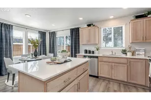 6195 SE 16th St, Gresham, OR 97080 - Photo 9