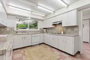 9145 SW Alpine Terrace, Portland, OR 97225 - Photo 15