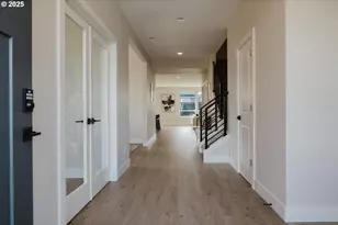 1205 S Mountain Pl, Ridgefield, WA 98642 - Photo 3