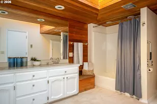 7007 SW 33rd Pl, Portland, OR 97219 - Photo 21
