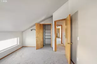 3307 NE Marine Dr, Portland, OR 97211 - Photo 19