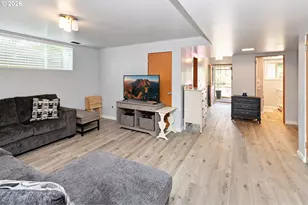 6890 SE Canyon St, Salem, OR 97317 - Photo 19