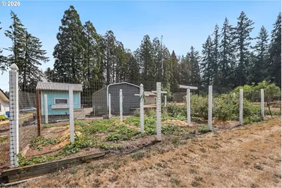 6890 SE Canyon St, Salem, OR 97317 - Photo 31