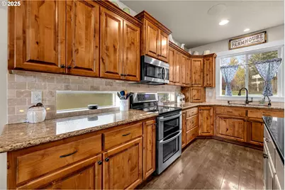 15301 NE 244th St, Battle Ground, WA 98604 - Photo 13