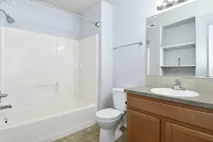 38473 Cascadia Village Dr, Sandy, OR 97055 - Photo 29