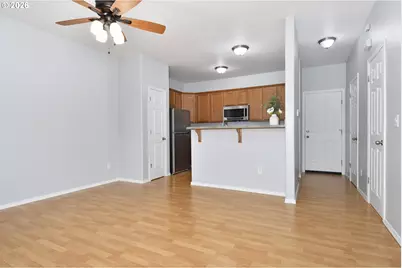 38473 Cascadia Village Dr, Sandy, OR 97055 - Photo 5