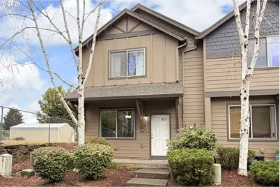 38473 Cascadia Village Dr, Sandy, OR 97055 - Photo 1
