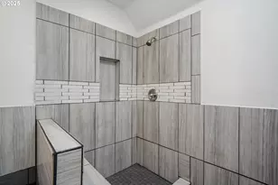 9926 NW Justus Ln, Portland, OR 97229 - Photo 25