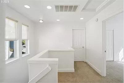 9926 NW Justus Ln, Portland, OR 97229 - Photo 19