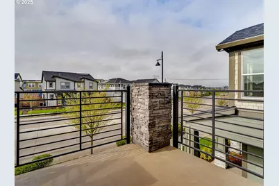 8245 SE Blanton St, Hillsboro, OR 97123 - Photo 23