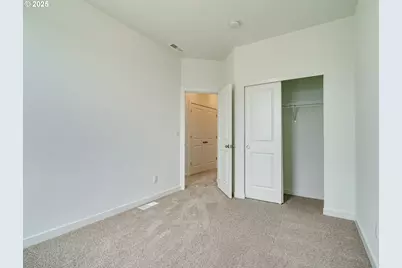 8245 SE Blanton St, Hillsboro, OR 97123 - Photo 33